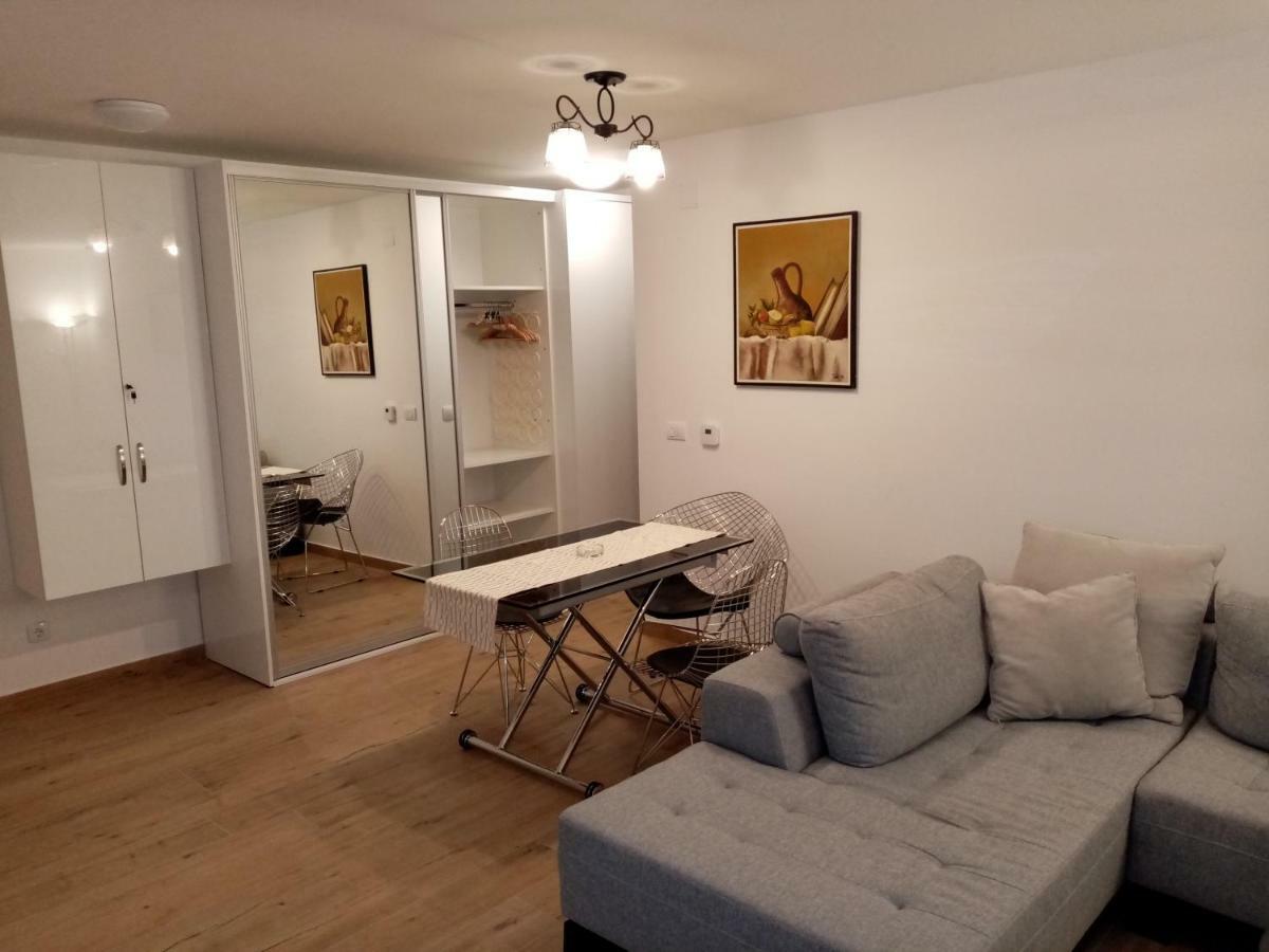 Kallas Lux Apartman โคเปานิก ภายนอก รูปภาพ